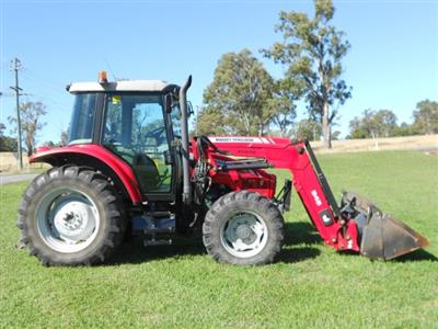 Photo 5. Massey Ferguson 5435 tractor