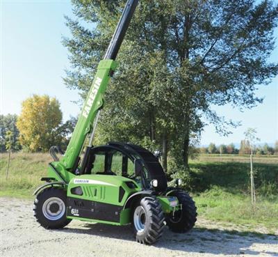 Photo 3. Faresin FH6.26 telehandler