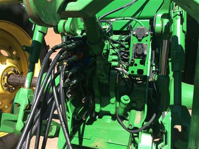 Photo 4. John Deere 8335R tractor