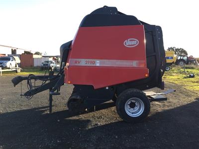 Photo 1. Vicon RV2190 RV 2190 Round Baler