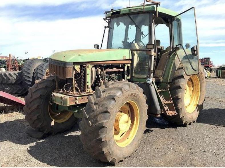 John Deere 6910 tractor