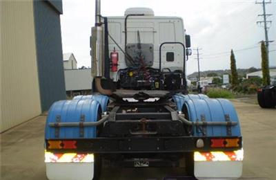 Photo 5. Iveco Powerstar 550 Prime Mover