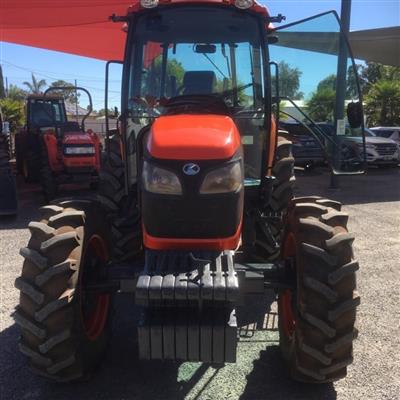 Photo 2. KUBOTA M9540 tractor