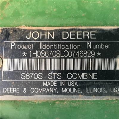 Photo 5. JOHN DEERE S670 combine harvester