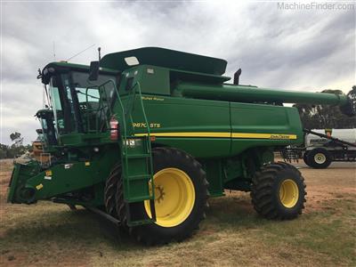 Photo 4. JOHN DEERE 9870 STS combine harvester