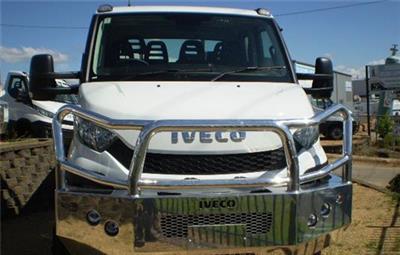 Photo 2. Iveco Daily 55170 4x4 tray truck