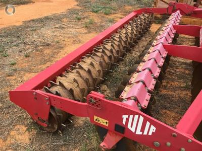 Photo 3. LELY TILLER 400 cultivator