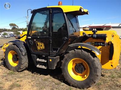 Photo 3. JCB 541/70 SUPER telehandler