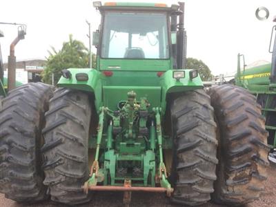 Photo 4. John Deere 8650 tractor