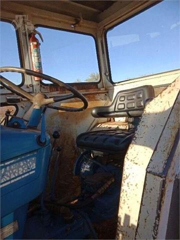 Photo 4. Ford 5000 2wd tractor