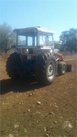 Photo 2. Ford 5000 2wd tractor