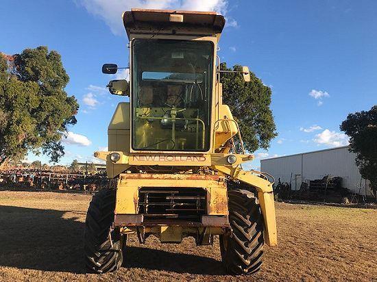 Photo 2. Ford/New Holland 1540 combine harvester