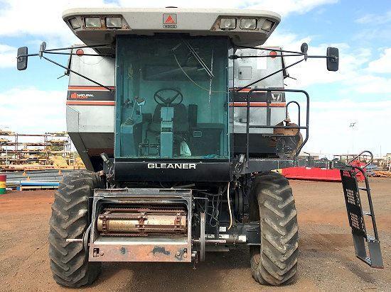 Photo 4. Allis R62 & 600 combine harvester