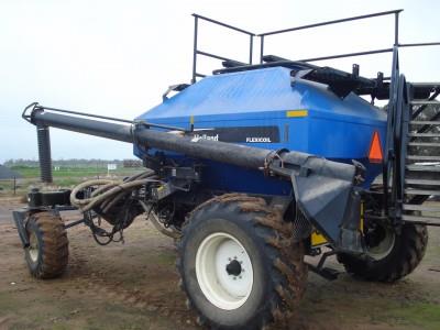 New Holland SC180 Air Seeder Cart