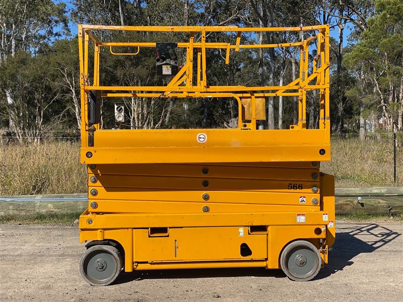 Photo 3. Haulotte Compact 12 12M electric scissor lift elevated work platform