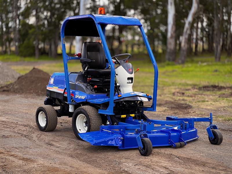 Photo 5. Iseki SF370FH 72 diesel out front deck ride on lawn mower