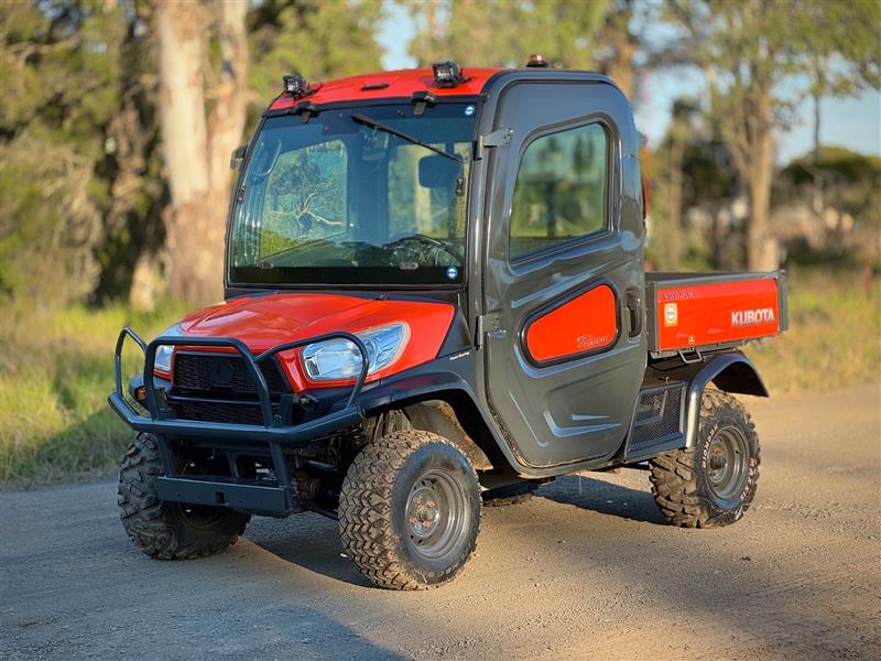 Photo 4. Kubota RTVX1100 buggy ATV