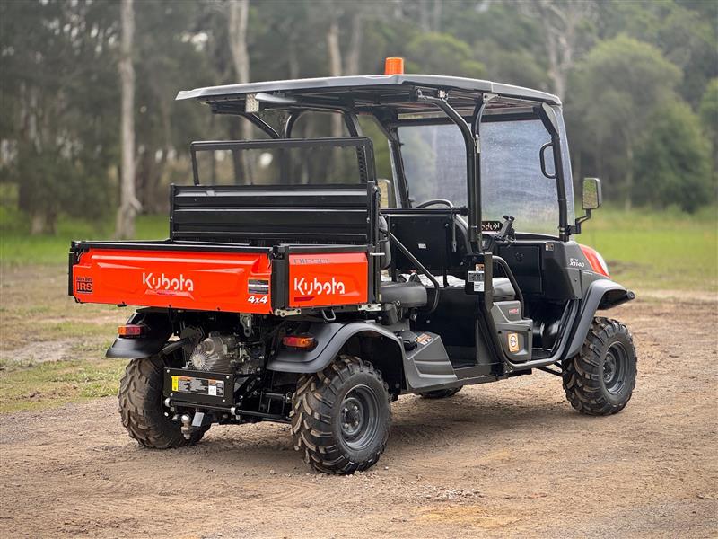 Photo 5. Kubota RTVX1140 Buggy ATV