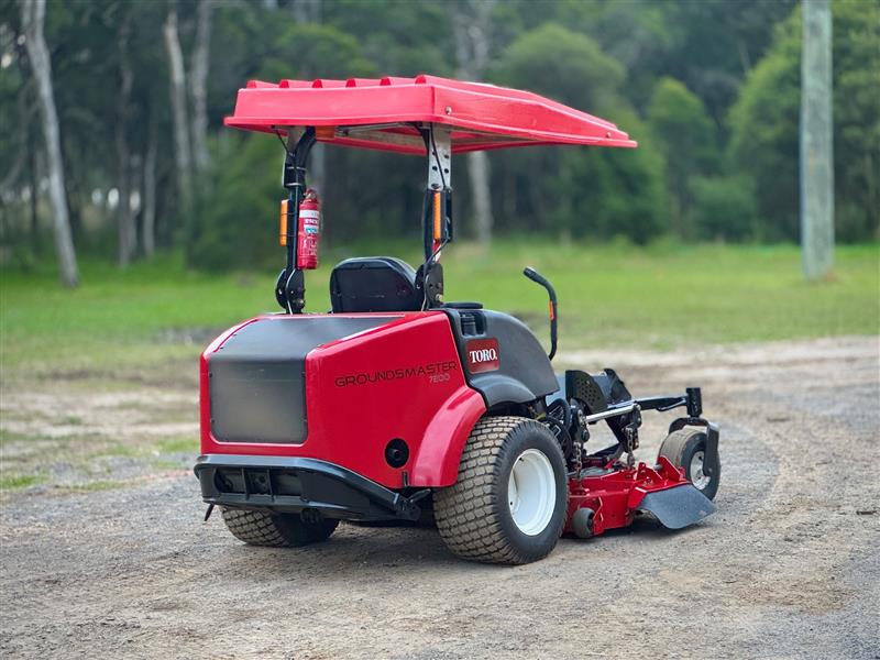 Photo 5. Toro Groundsmaster 7200 diesel commercial zero turn ride on lawn mower