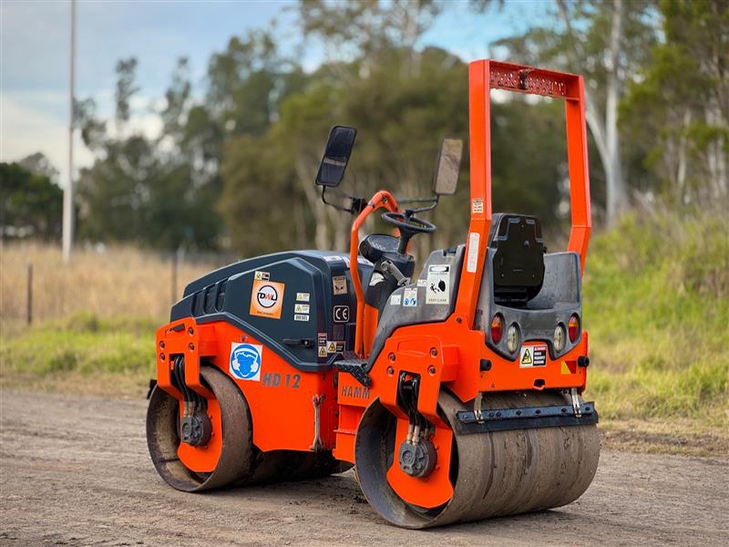 Photo 3. Hamm HD12 2.54T vibrating roller