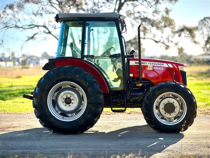 Photo 2. Massey Ferguson 3645 diesel 4x4 farm tractor