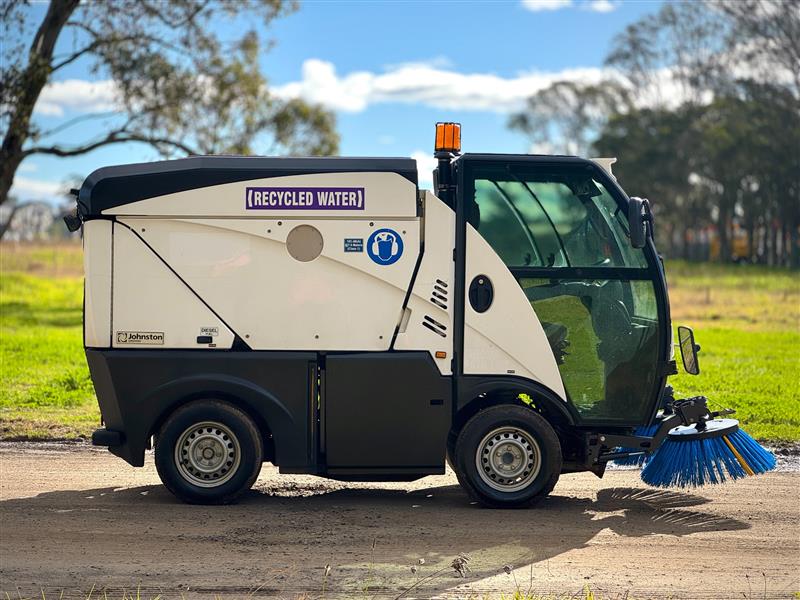 Photo 2. MacDonald Johnston CN101 road street factory sweeper