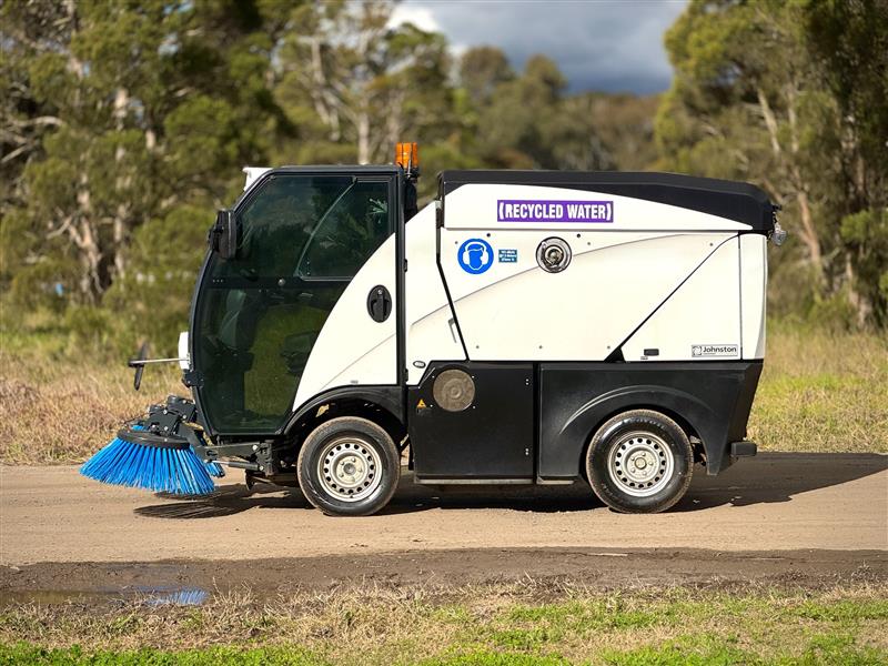 Photo 5. MacDonald Johnston CN101 road street factory sweeper