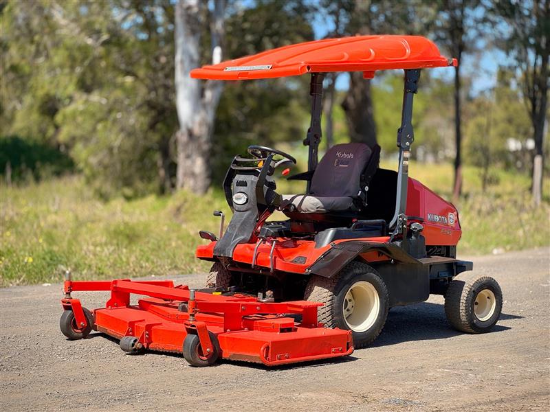 Photo 2. Kubota F3690 72inch diesel out front deck ride on lawn mower