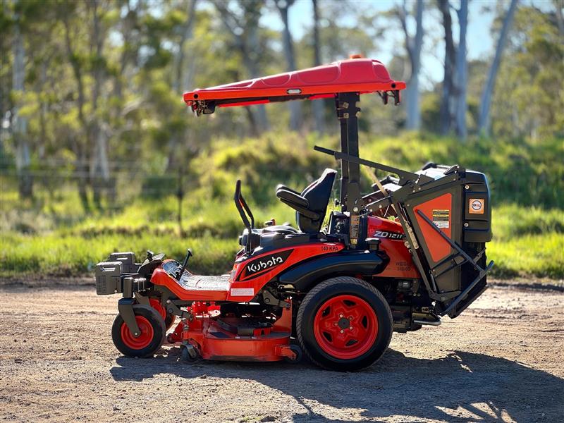 Photo 3. Kubota ZD1211 with catcher kit commercial diesel zero turn ride on lawn mower