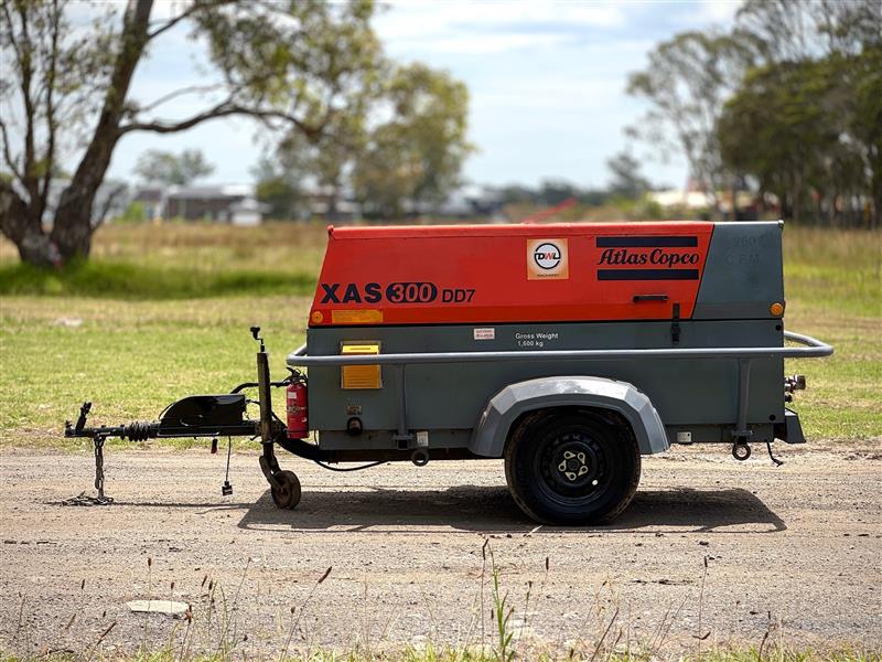 Photo 2. Atlas Copco XAS300 aircompressor