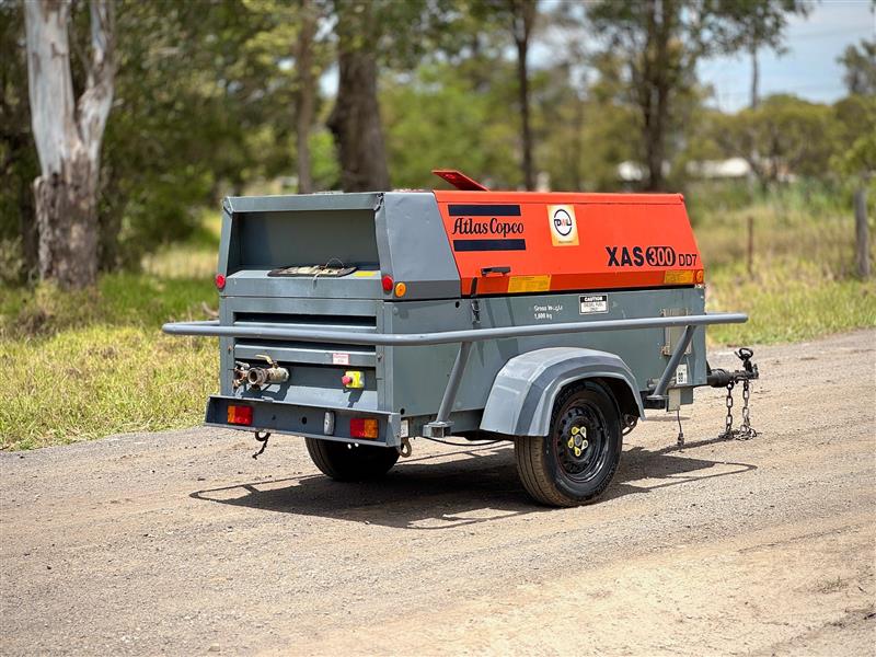 Photo 3. Atlas Copco XAS300 aircompressor