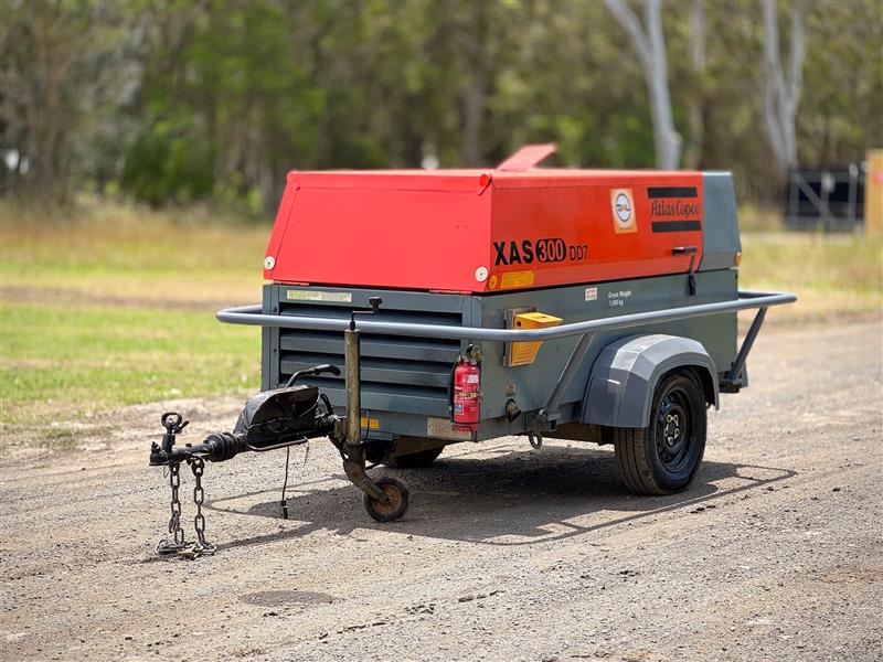 Photo 4. Atlas Copco XAS300 aircompressor