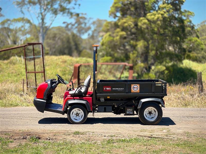 Photo 3. Toro Workman HDX-D 4x4 diesel buggy farm cart ATV