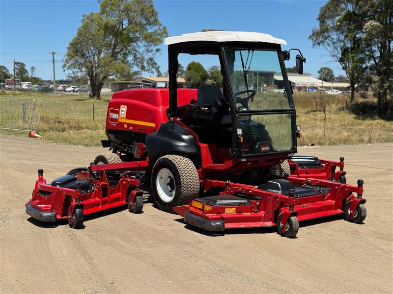 Photo 4. Toro Groundsmaster 5900 wide area ride on diesel commercial lawn mower