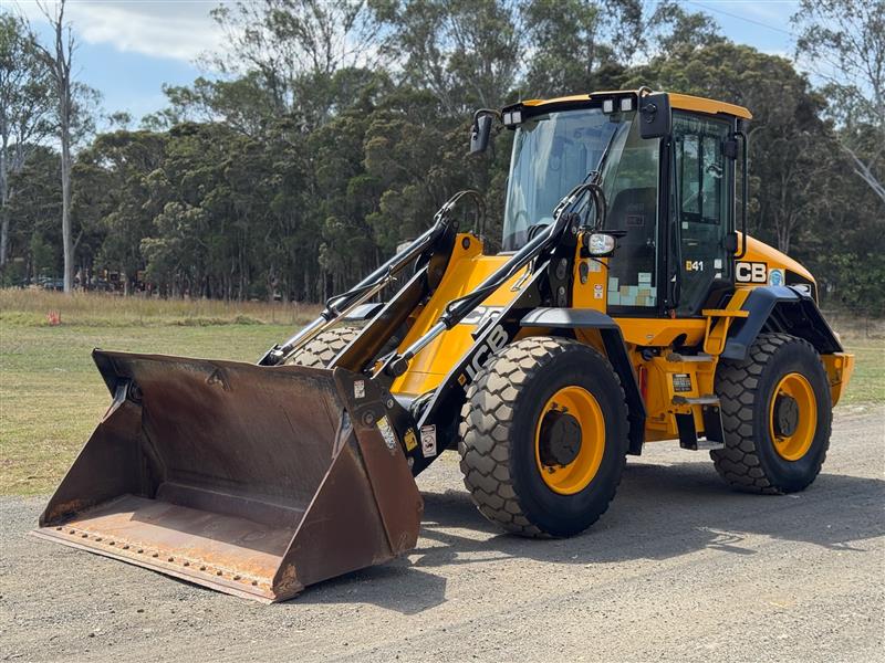 Photo 4. JCB 417HT T4F articulated wheel loader