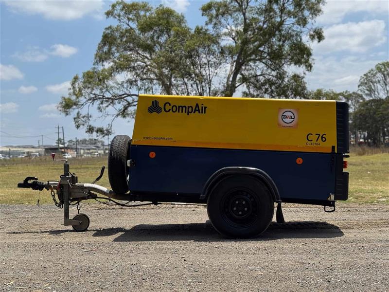 Photo 4. Compair C76-AC/EP 268CFM aircompressor