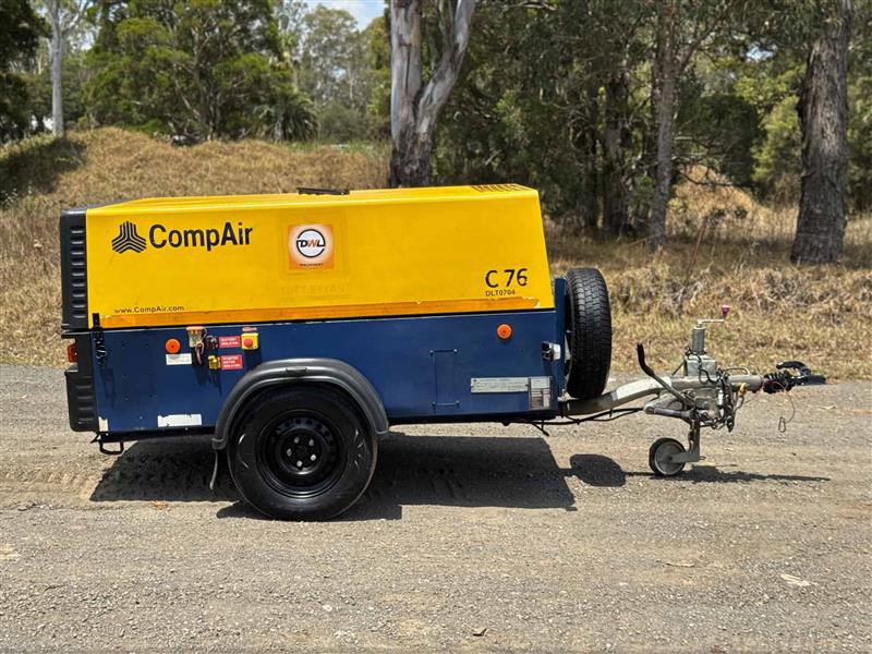 Photo 5. Compair C76-AC/EP 268CFM aircompressor