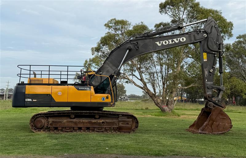 Photo 4. Volvo EC480DL 48T excavator