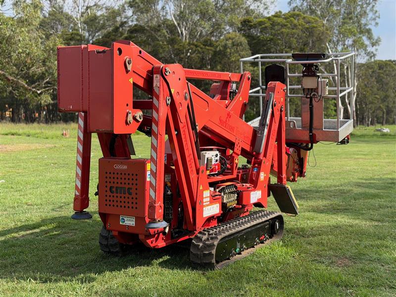 Photo 4. CMC S19HD 19M spider lift diesel all terrain scissor lift work platform