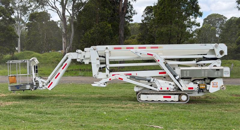 Photo 3. Monitor Ommelift 2750 RXBDJ 27m spider knuckle boom scissor lift cherry picker