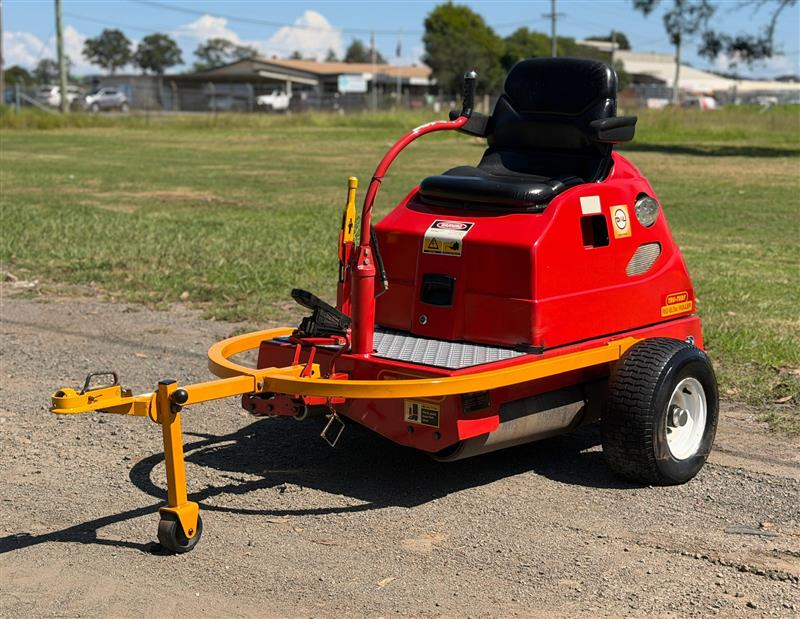 Photo 4. Tru Turf R52 eltac golf greens turf roller land packer