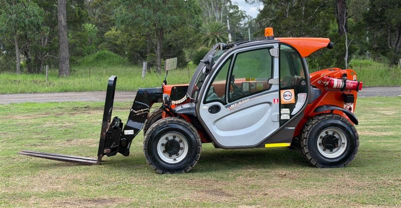 Photo 4. Manitou MT-X 625 2.5T 6m telehandler