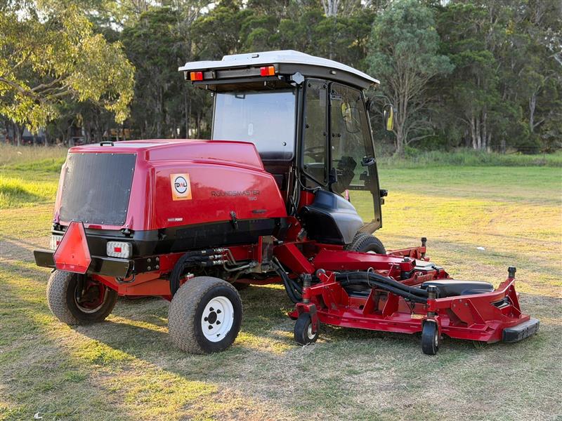 Photo 2. Toro Groundsmaster 5910 diesel commercial ride on lawn mower