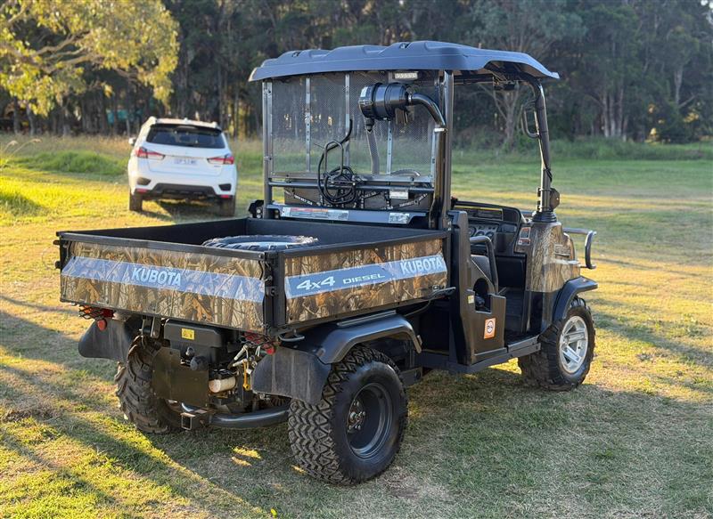 Photo 4. Kubota RTV900 diesel buggy atv