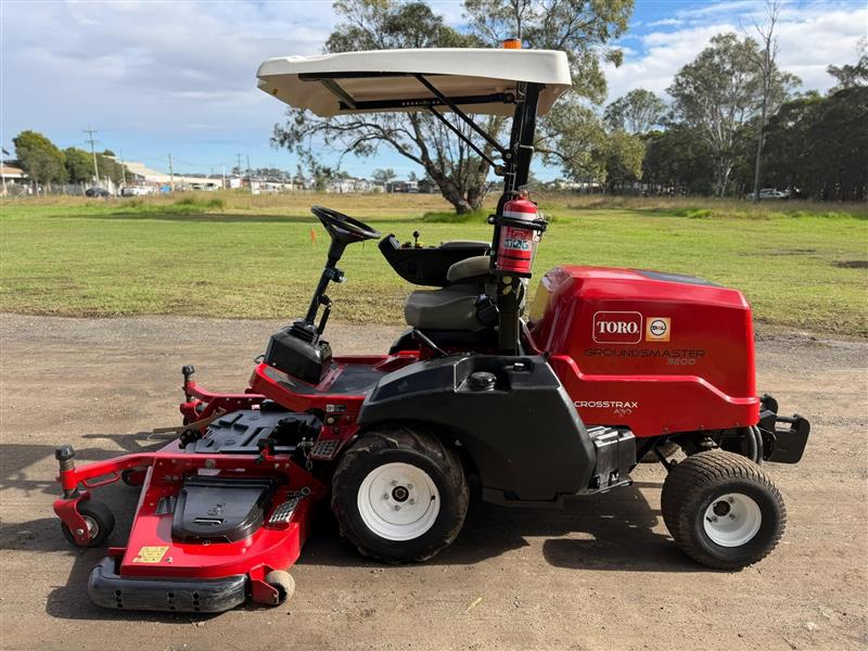 Photo 3. Toro 3200 diesel out front deck ride on lawn mower