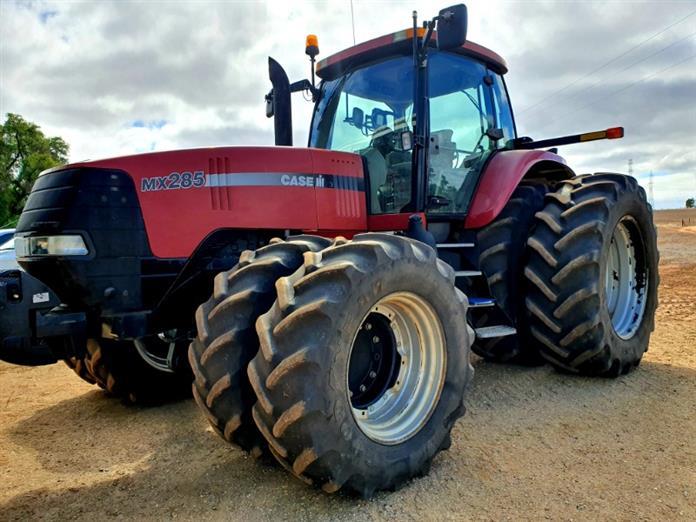 Case IH MX285 FWA tractor, Tractors Case IH SA Power Farming