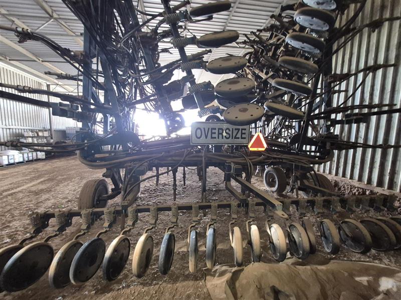Photo 3. Flexi-Coil ST820 62ft Bar
