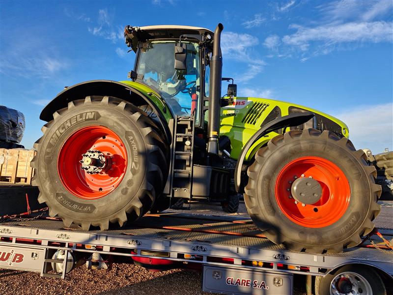 Claas Axion 950 Tractor FWA/4WD