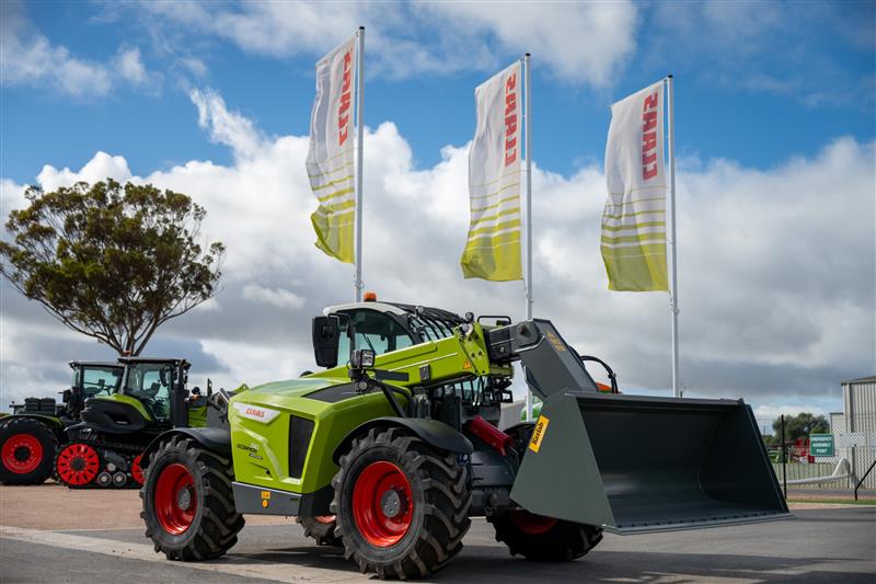 Claas Scorpion 741 Telescopic Handle...