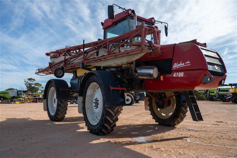 Hardi Alpha 4100 Boom Sprayer